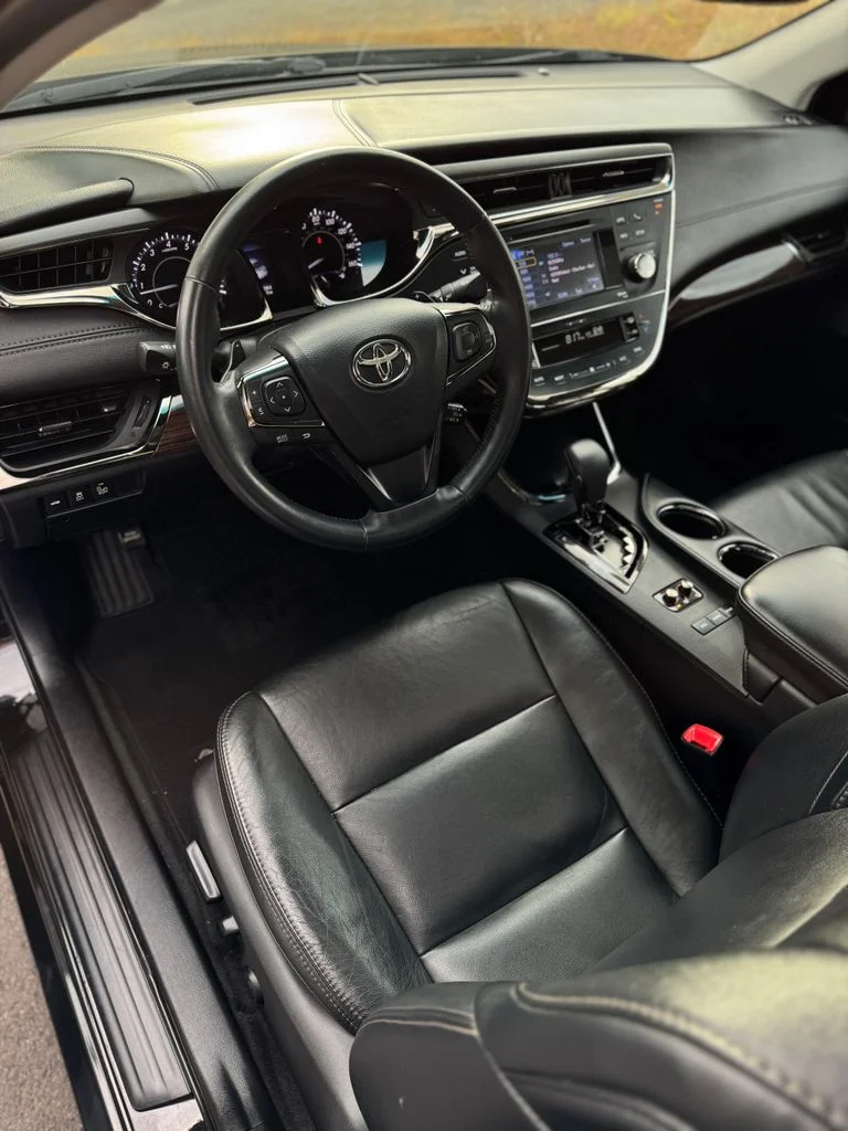 Used 2013 Attitude Black Metallic Toyota XLE Touring image 29