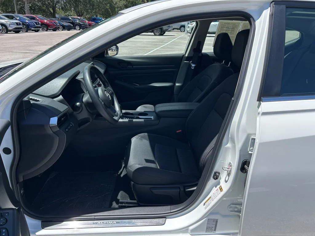 Certified Used 2025 White Nissan 2.5 S image 17