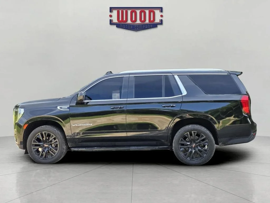Used 2021 Black GMC SLE image 4