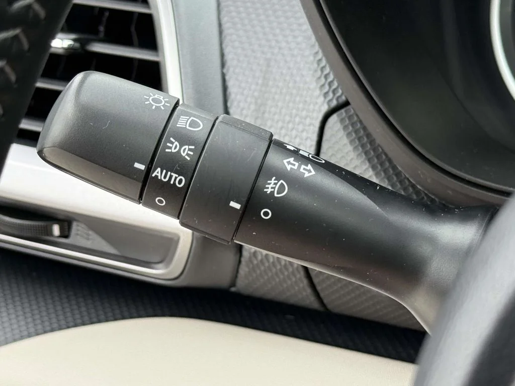 Used 2023 Gray Subaru Limited image 27
