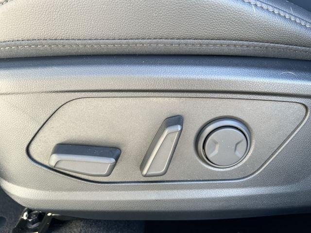 New 2026 White Hyundai SEL AWD image 27