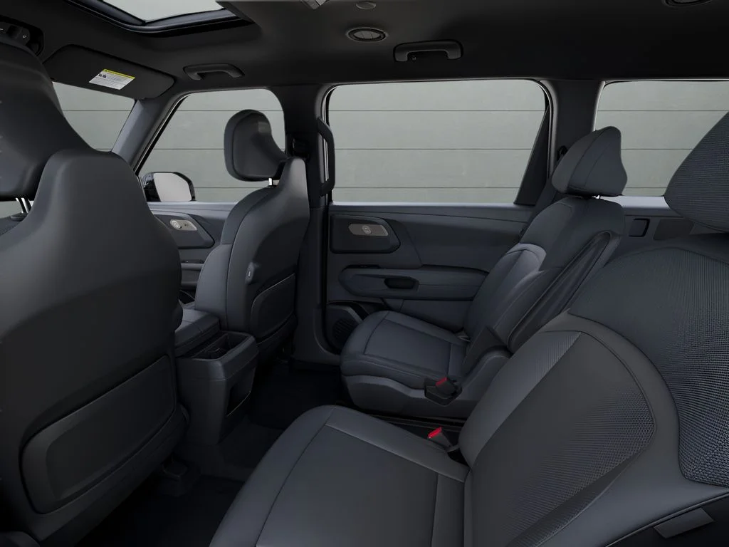 New 2027 Ebony Black Kia S image 14