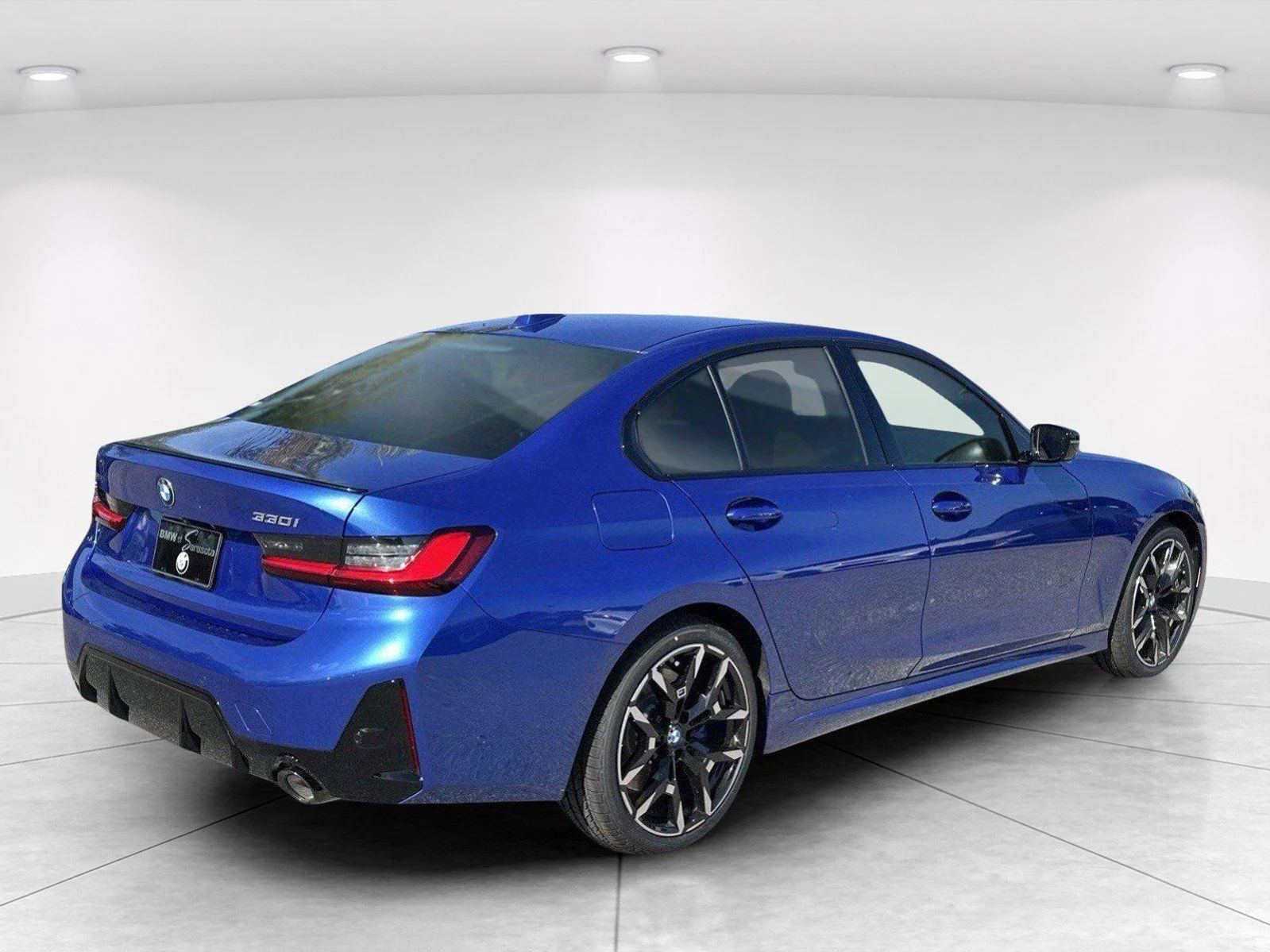 New 2026 Portimao Blue Metallic BMW 330i xDrive image 4