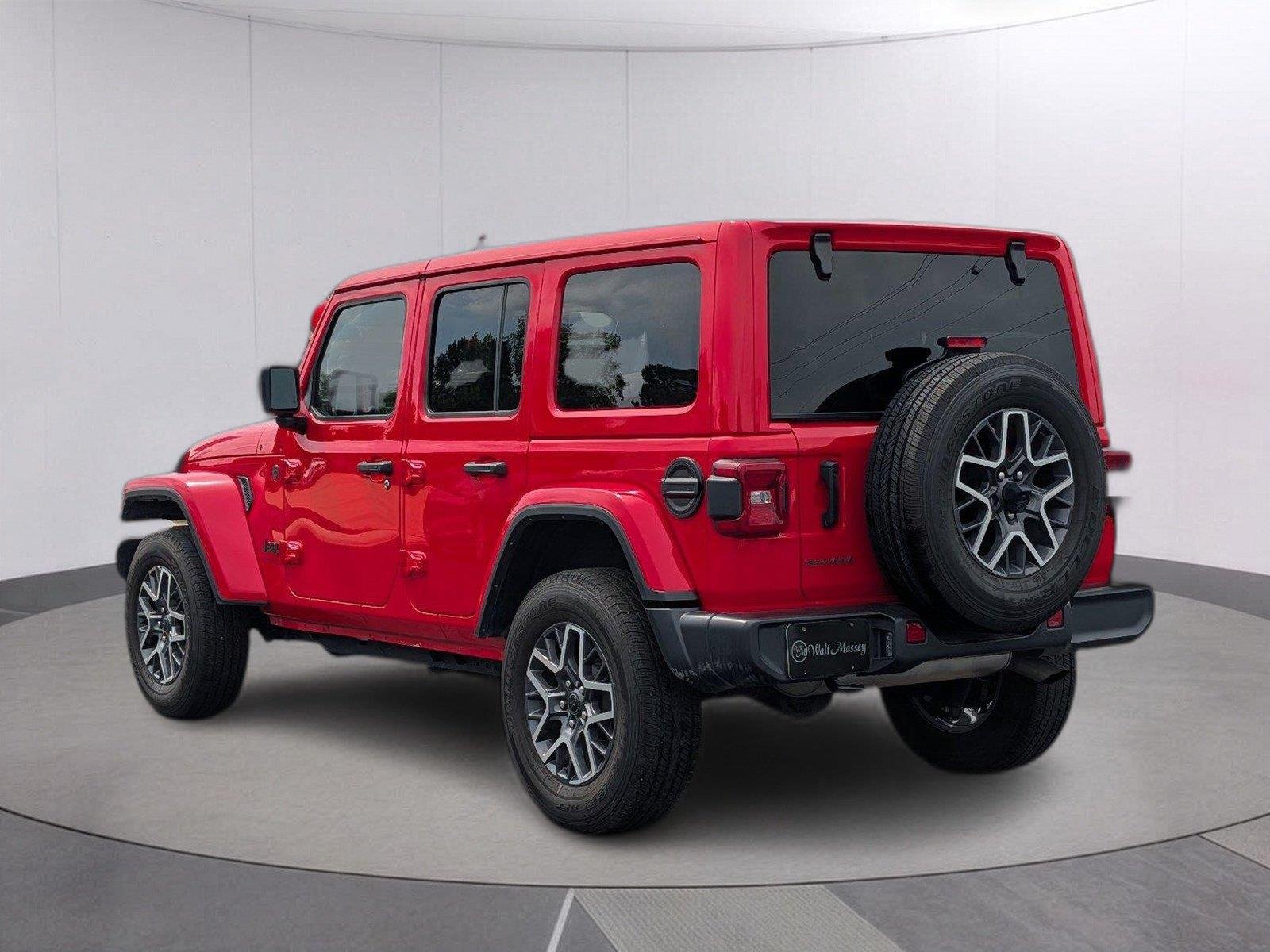 Used 2025 Firecracker Red Clearcoat Jeep Sahara image 3