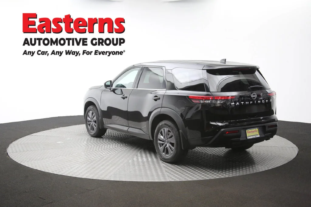 Used 2023 Black Nissan S image 66