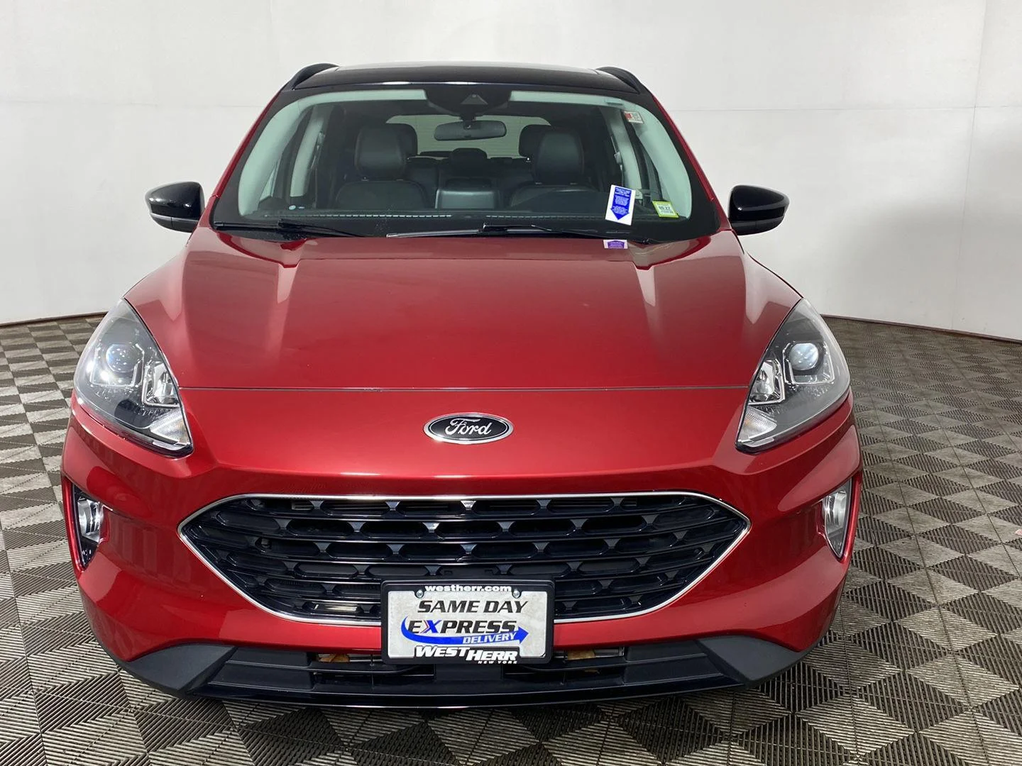 Used 2022 Rapid Red Metallic Tinted Clearcoat Ford SEL image 8