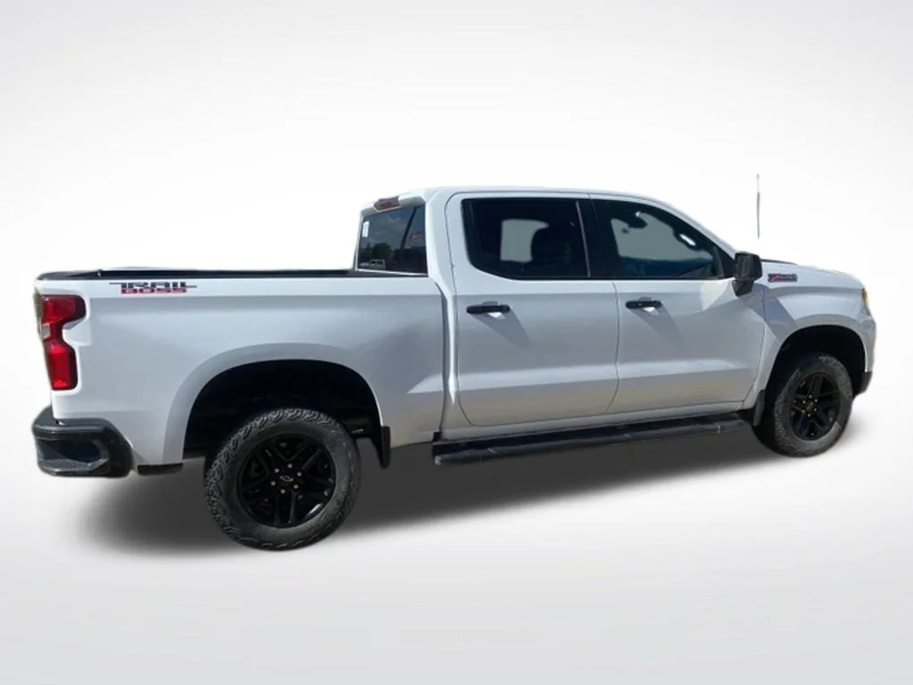 Used 2024 White Chevrolet LT Trail Boss image 41