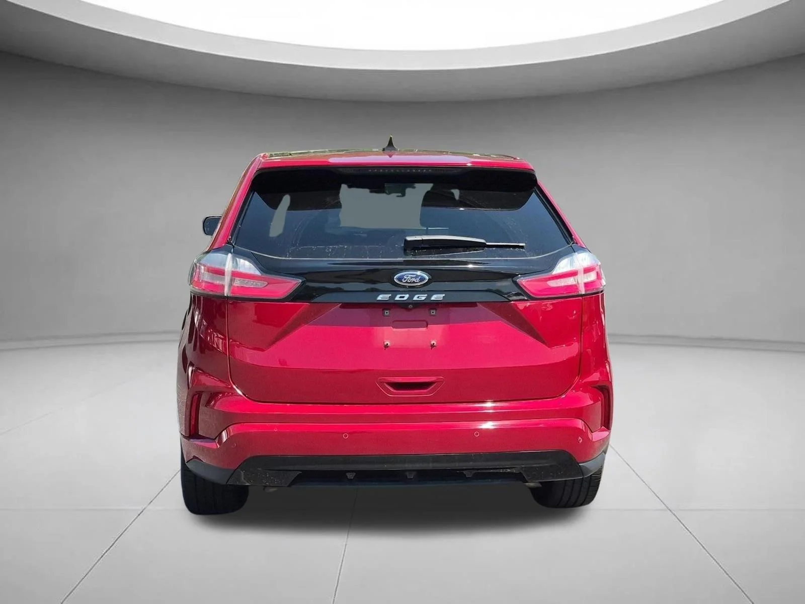 Used 2022 Rapid Red Metallic Tinted Clearcoat Ford ST-Line image 4