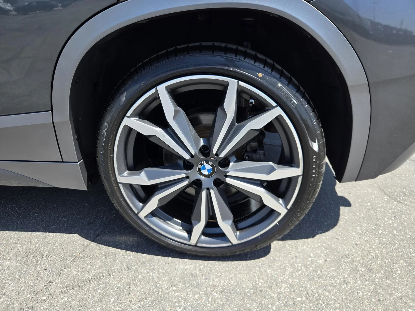 Used 2018 Mineral Gray Metallic BMW xDrive28i Sports Activity Coupe image 36