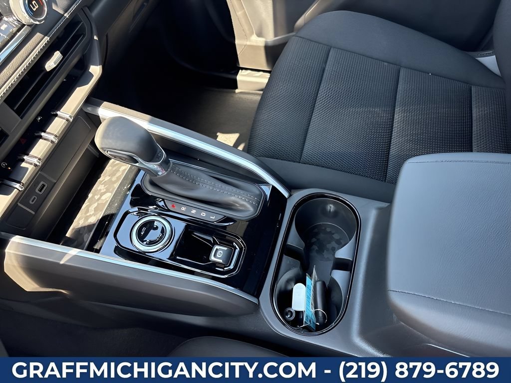 2026 Chevrolet Colorado LT - Photo 28