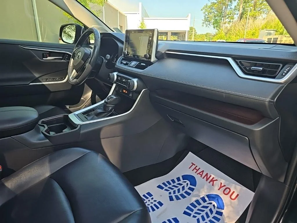 Used 2019 Black Toyota Limited image 33