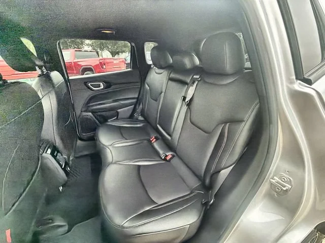 2025 Jeep Compass Trailhawk - Photo 24