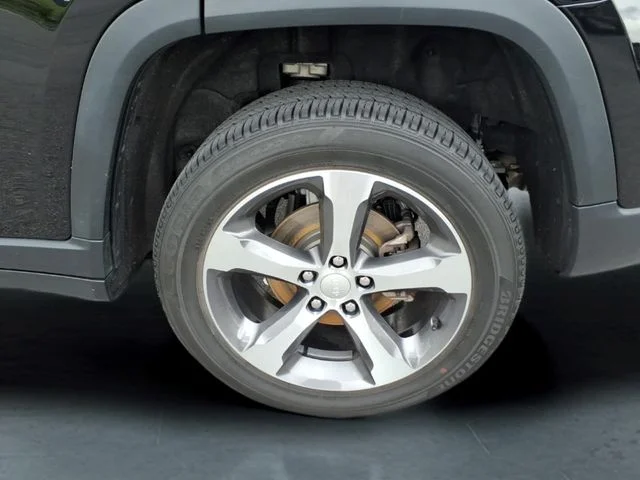 Used 2024 Black Jeep Limited image 12