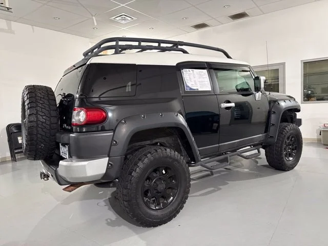 Used 2012 Black Toyota Base image 13