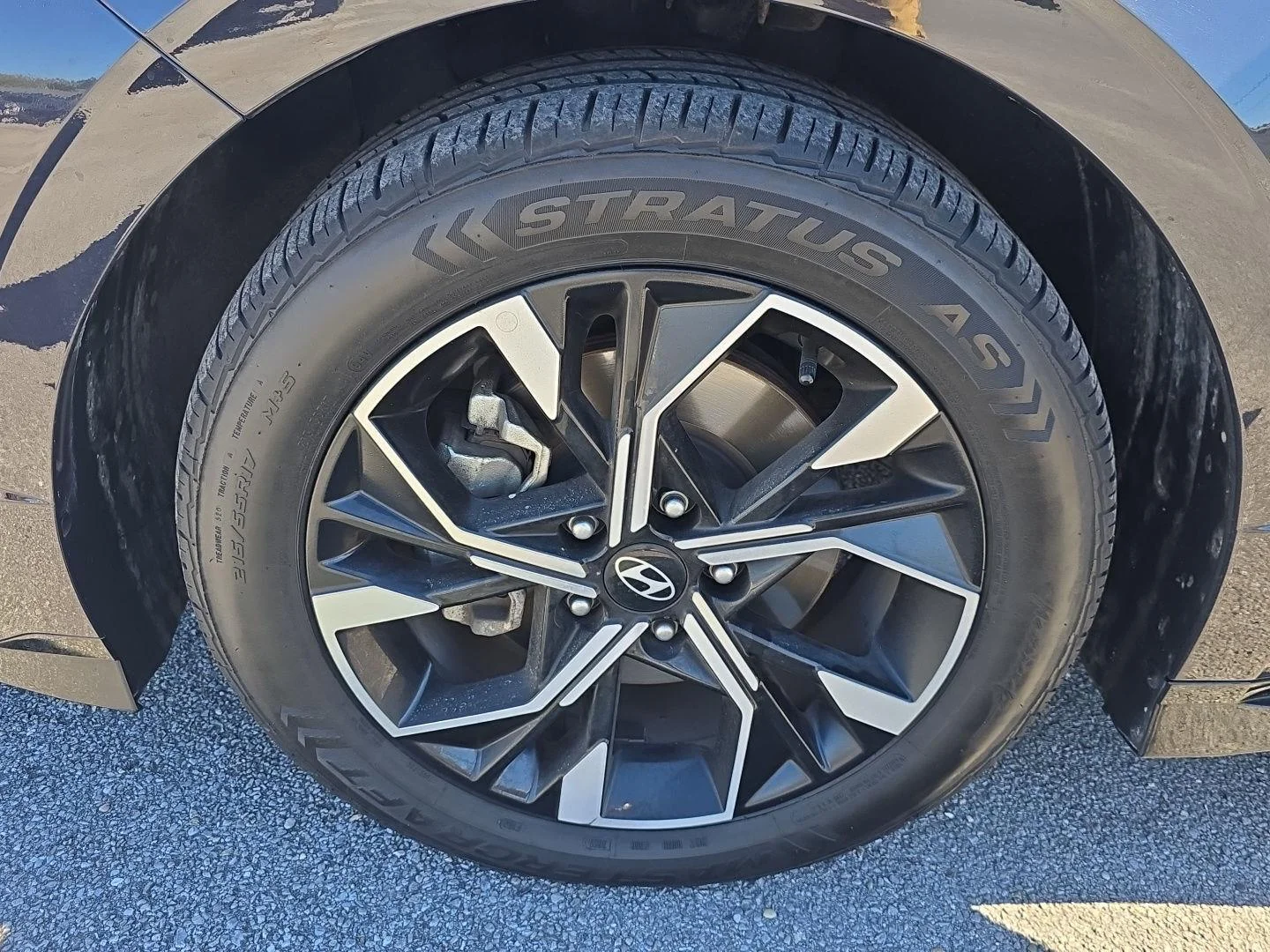 Used 2025 Carbon Blue Hyundai SEL image 20