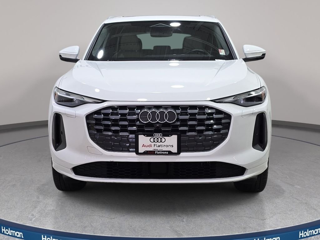 Used 2025 White Audi 2.0T Premium image 3
