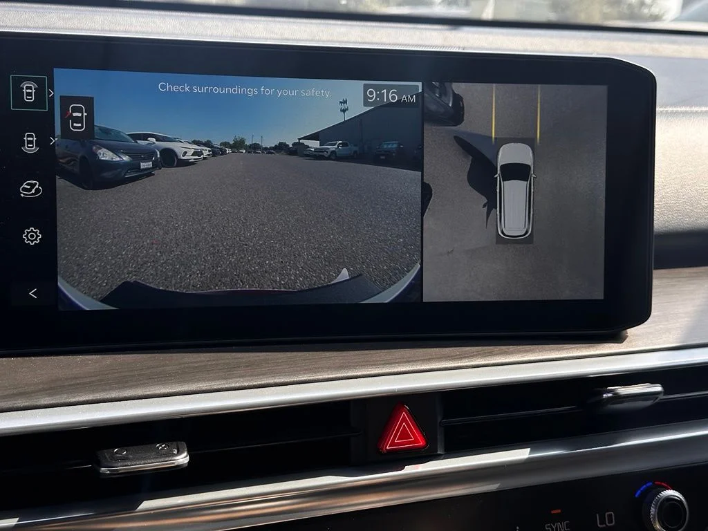 New 2026 White Kia X-Line SX image 17