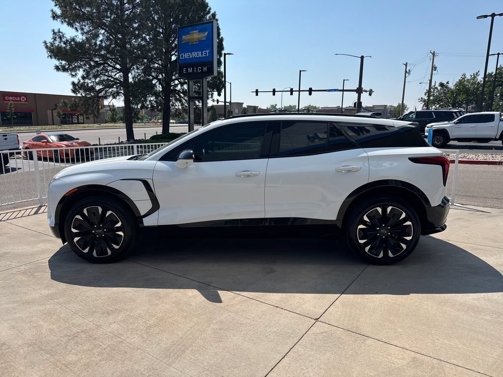 Used 2024 Chevrolet Blazer EV RS with VIN 3GNKDCRJXRS213089 for sale in Lakewood, CO