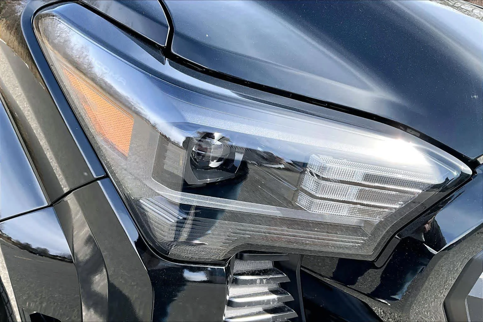 2026 Toyota Tacoma SR5 - Photo 13