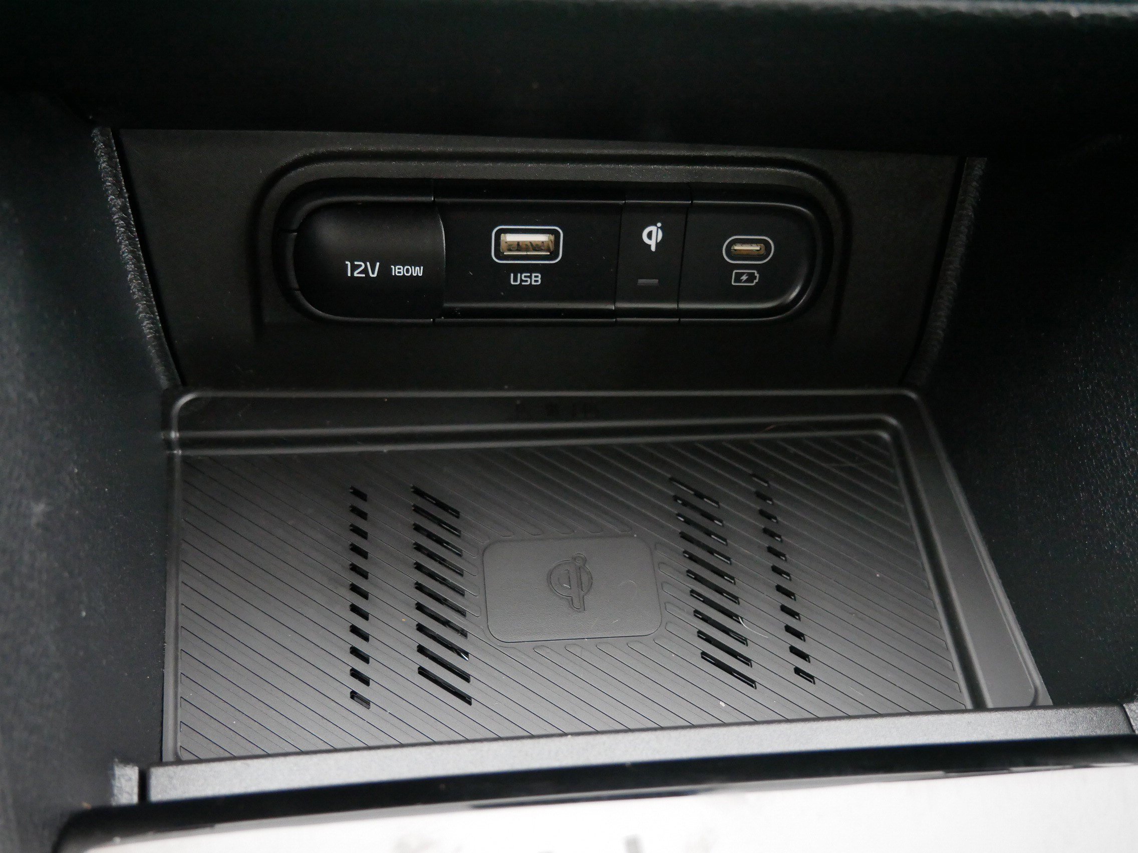 Used 2023 Gravity Gray Kia X-Line image 32