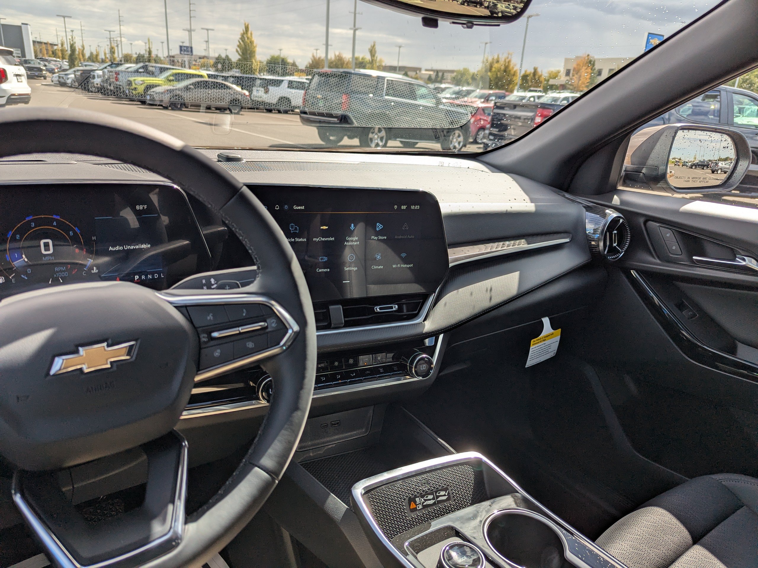 2027 Chevrolet Equinox LT - Photo 19