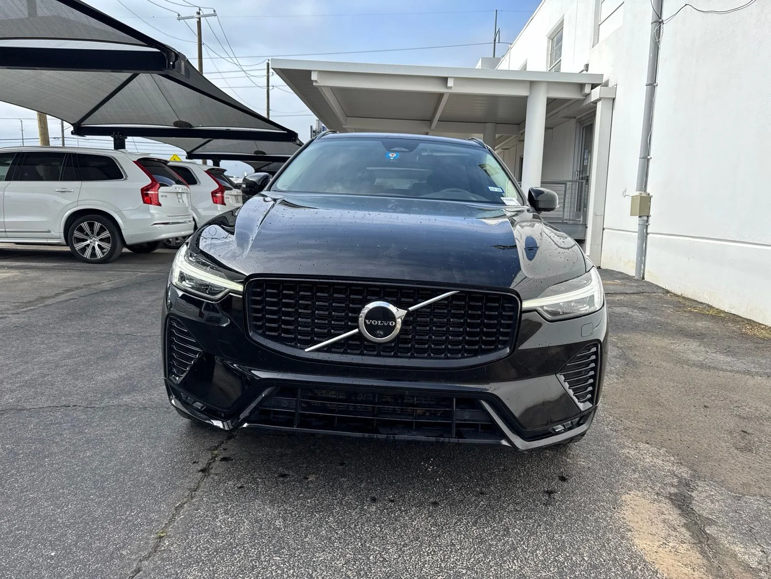 2023 Volvo XC60 B5 Plus Dark Theme FWD's photo
