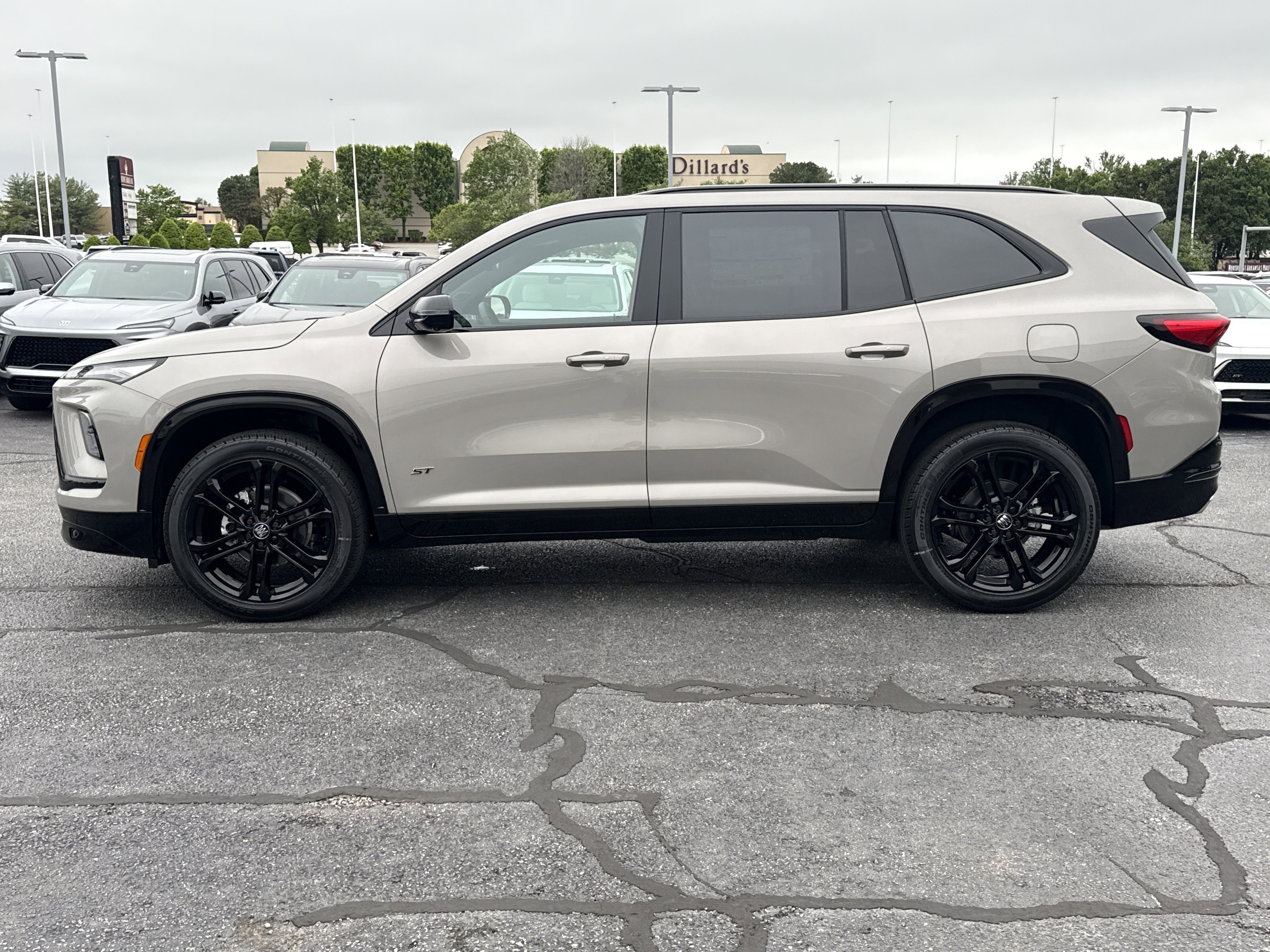 2026 Buick Enclave Sport Touring - Photo 12