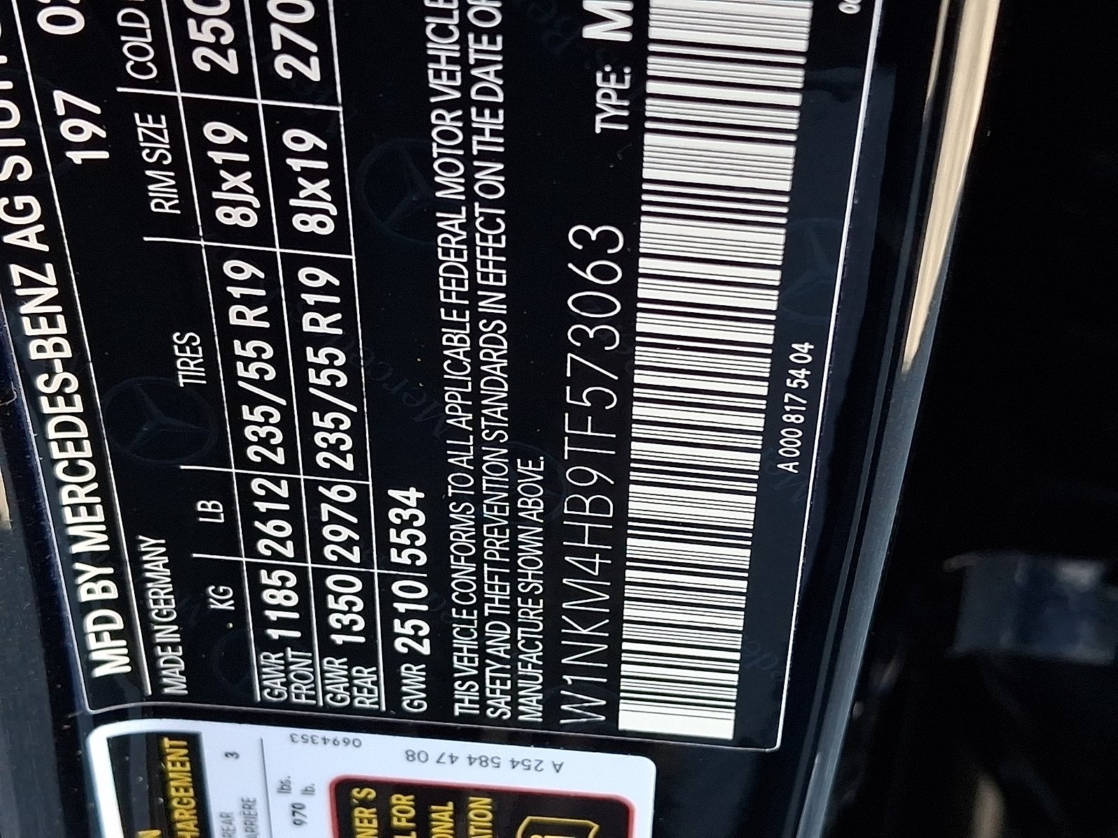 New 2026 Obsidian Black Metallic Mercedes-Benz GLC 300 image 16