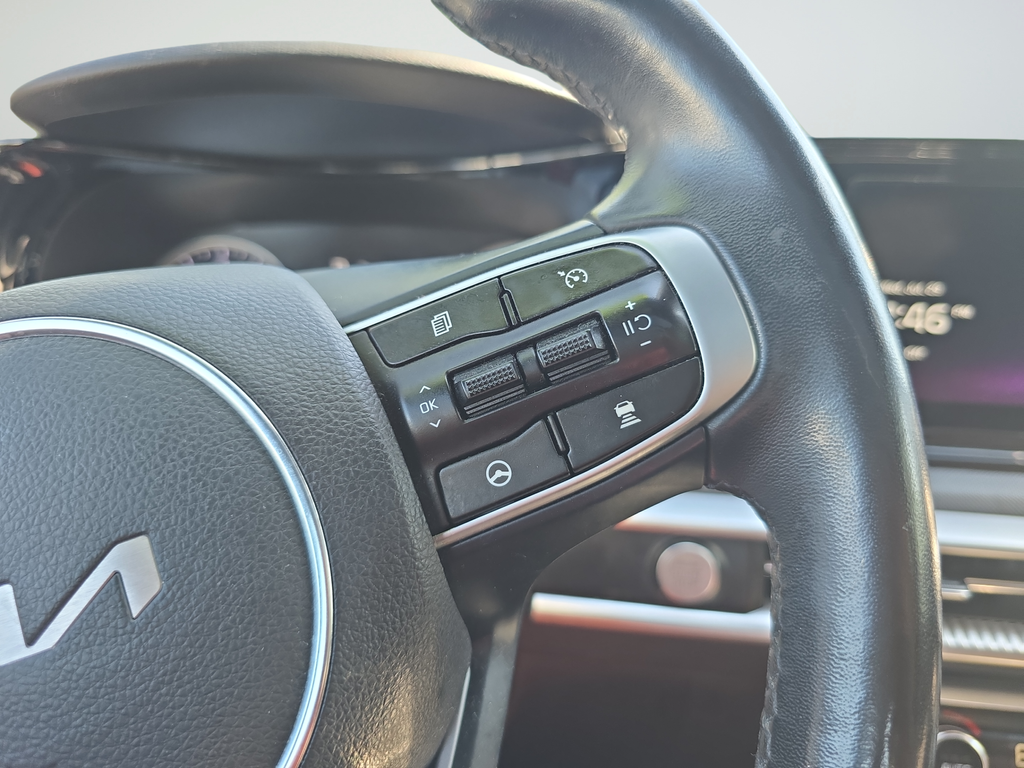 Used 2024 Gray Kia GT-Line image 17