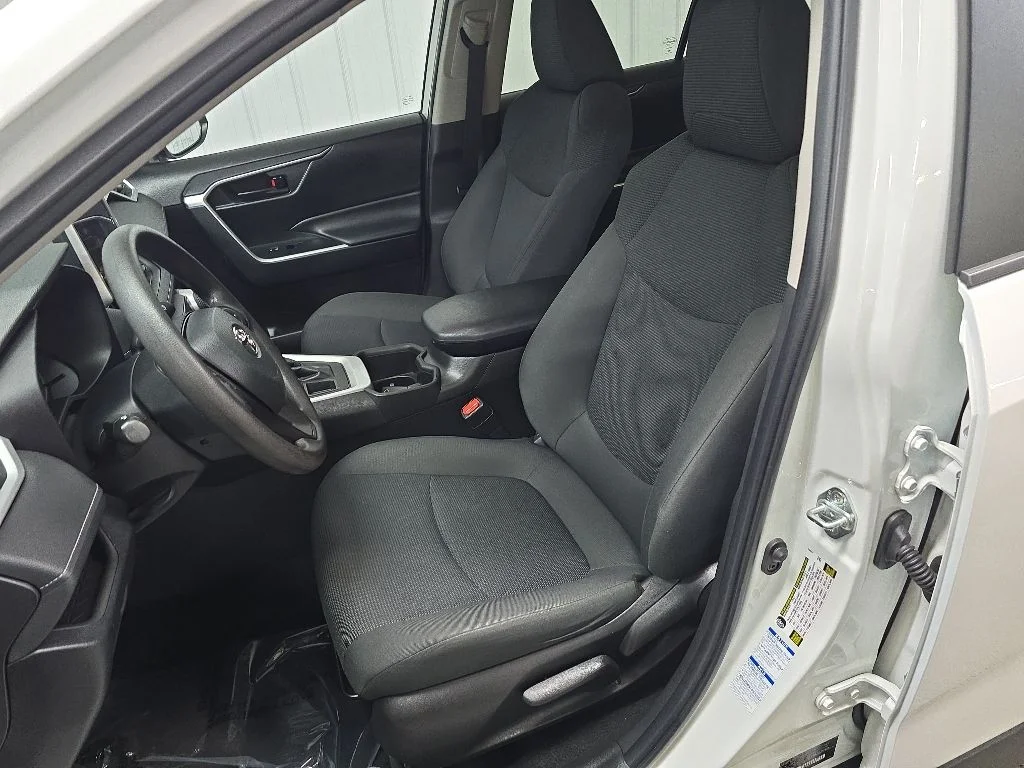 Used 2023 White Toyota LE image 29