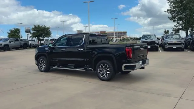 2026 GMC Sierra 1500 SLT - Photo 6