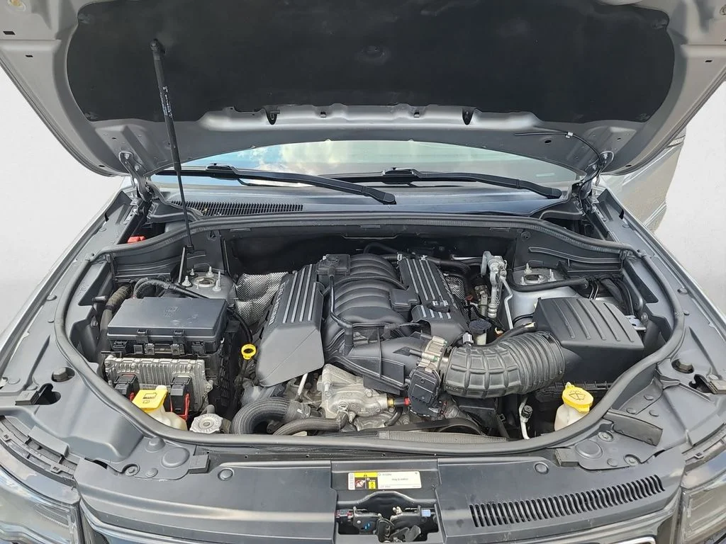Used 2015 Silver Jeep SRT image 14