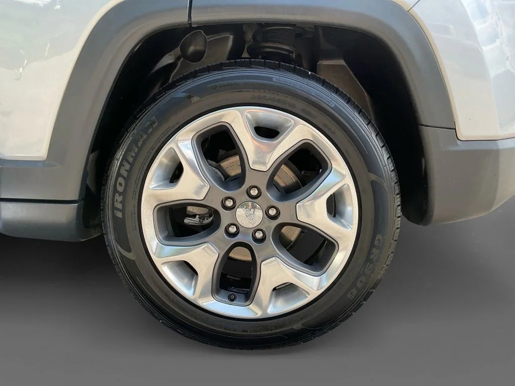 Used 2021 Silver Jeep Limited image 8