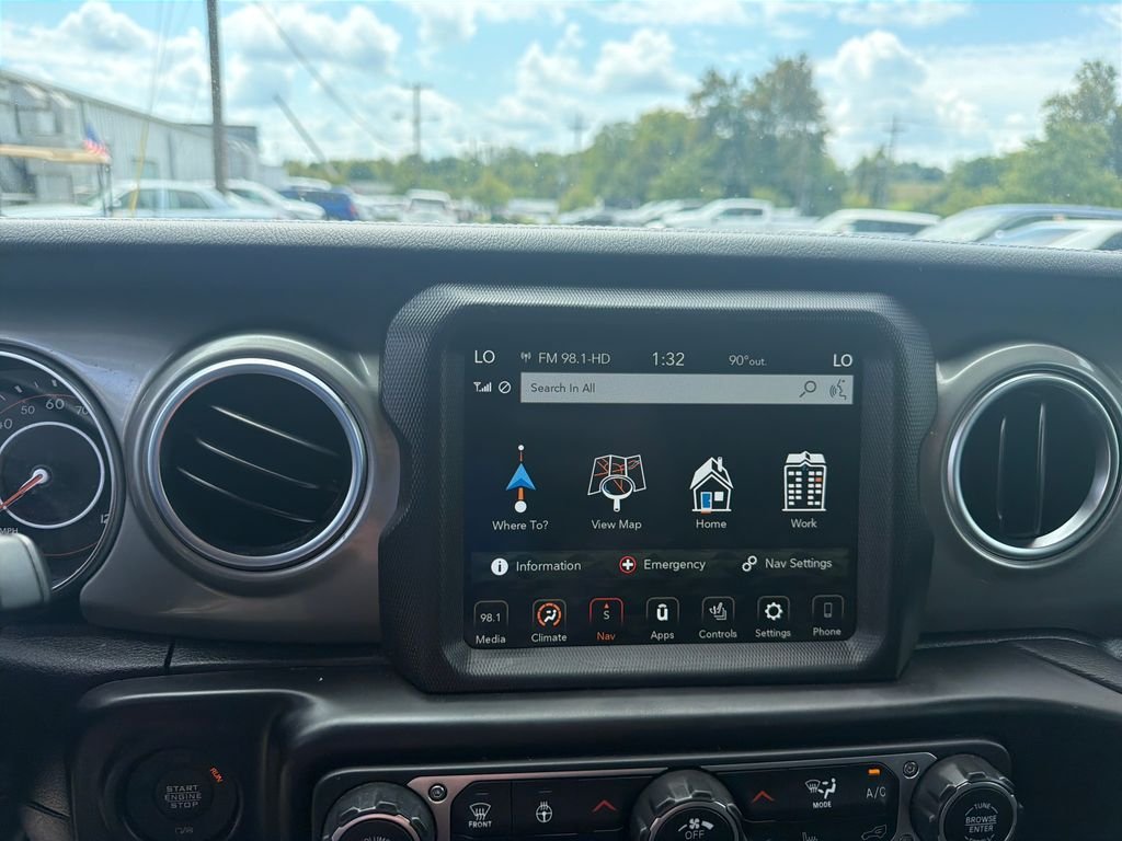 Used 2022 Green Jeep Unlimited Sahara image 22