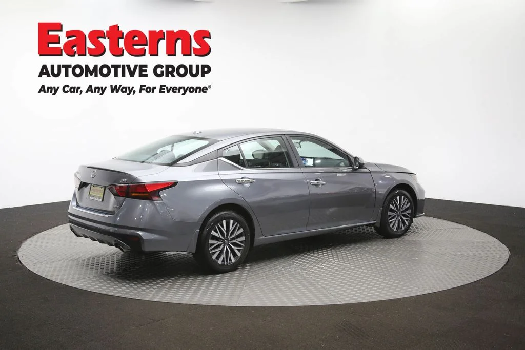 Used 2023 Gray Nissan 2.5 SV image 42