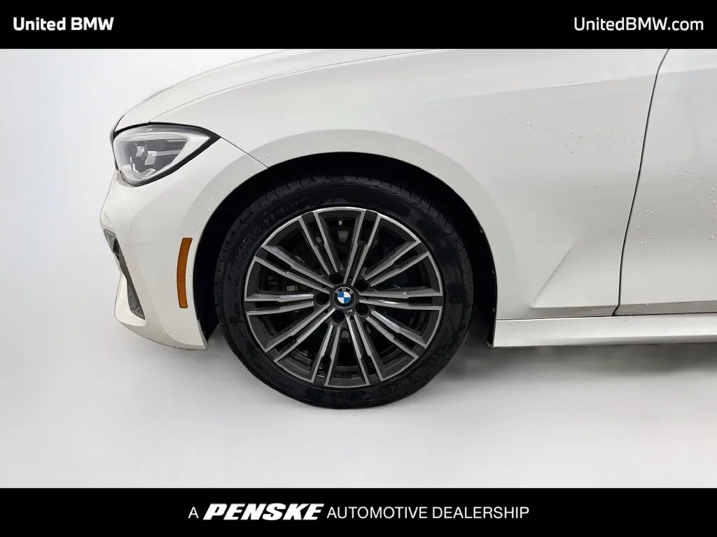Used 2022 Alpine White BMW M340i xDrive image 9