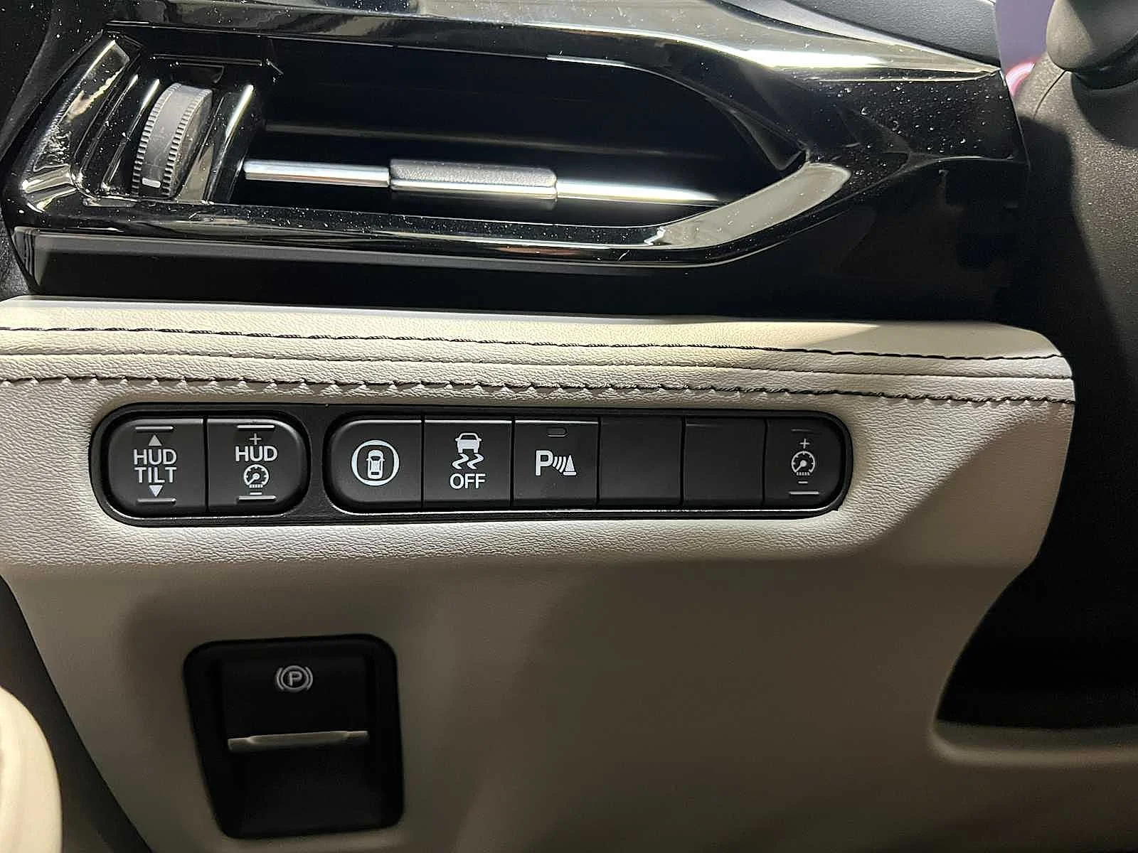 2026 Acura MDX Advance Package - Photo 32