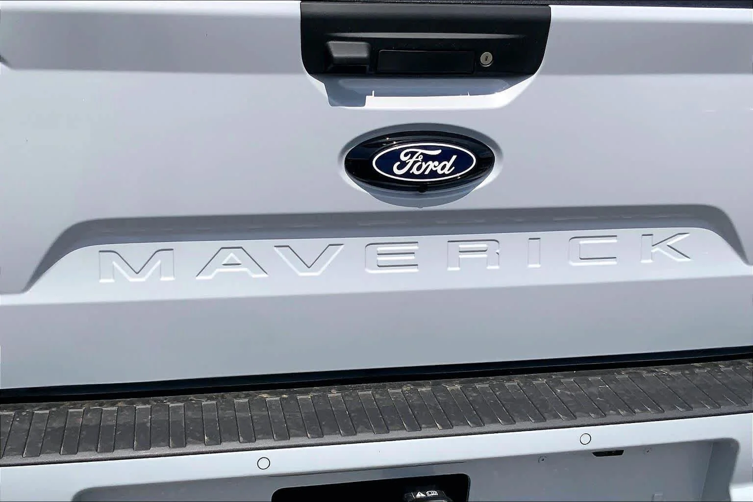 New 2026 Space White Metallic Ford Lobo™ image 6