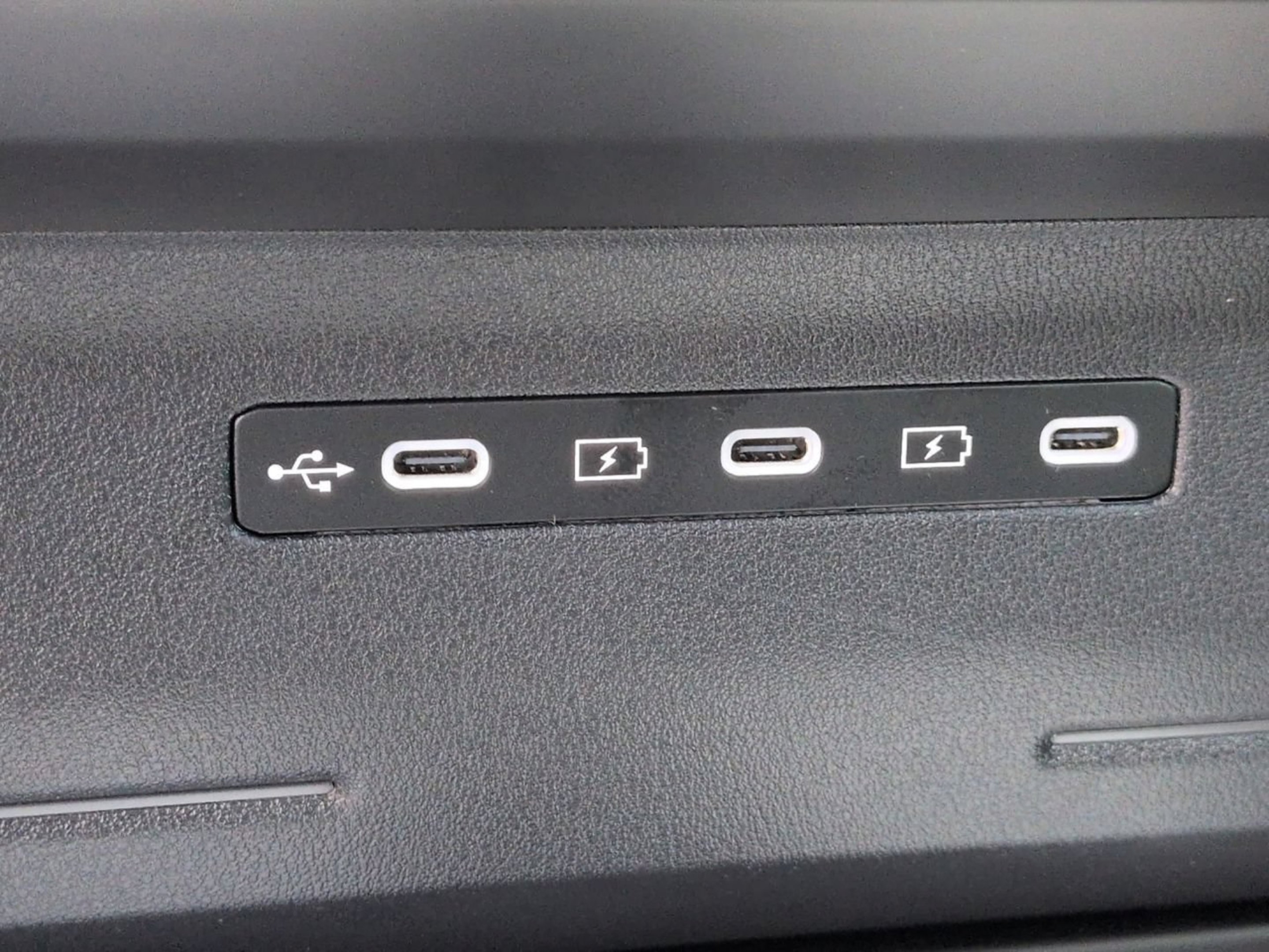 New 2027 Ebony Black Kia X-Line SX image 35