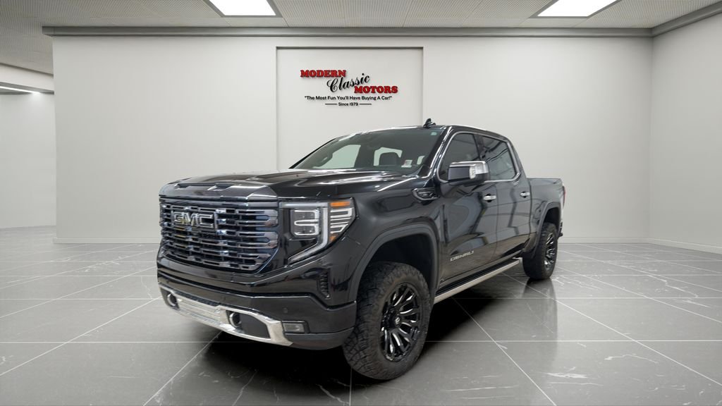 Used 2023 Black GMC Denali Ultimate image 3