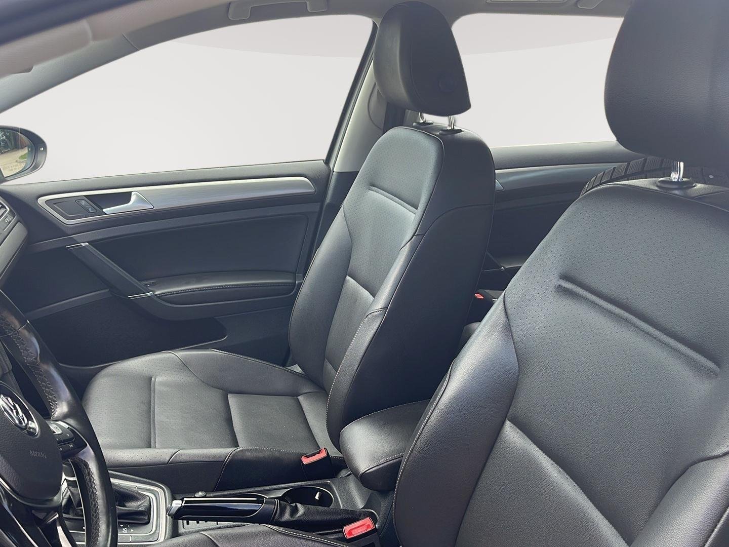 2015 Volkswagen Golf SportWagen TDI SE - Photo 10