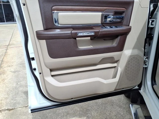 Used 2018 White Ram Laramie image 22