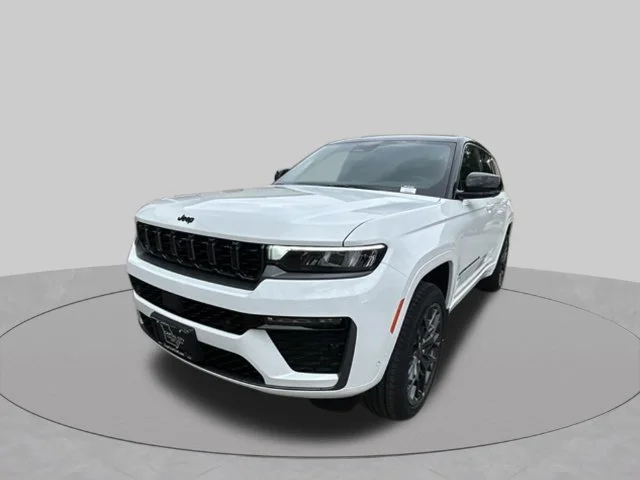 New 2027 Bright White Clear-Coat Paint Jeep Summit image 7