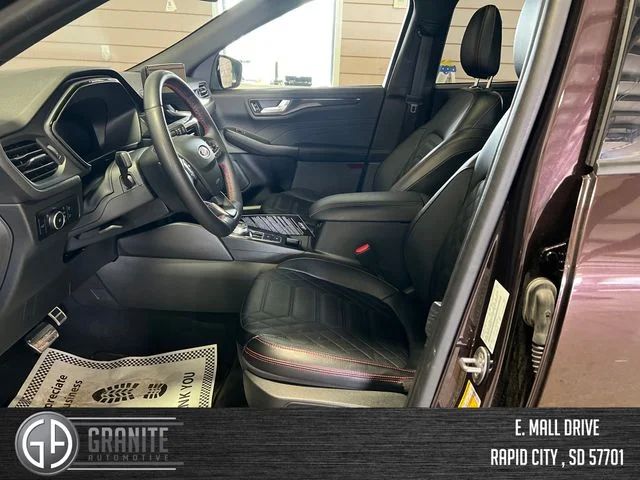 2023 Ford Escape ST-Line Elite - Photo 18