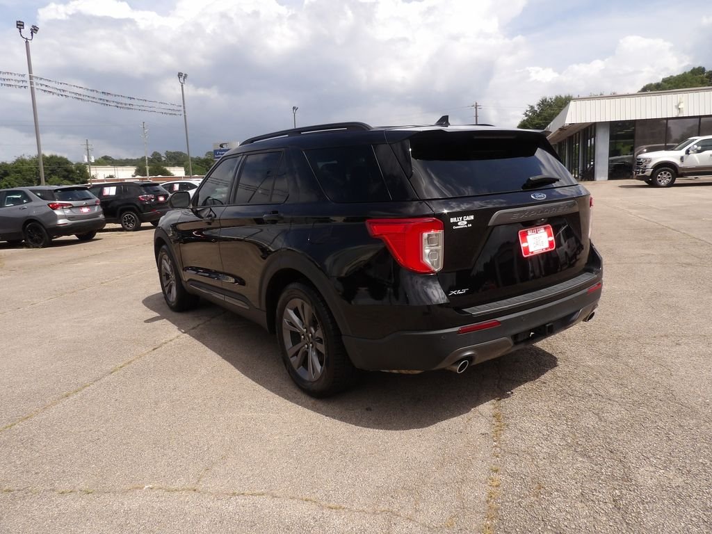 Used 2023 Black Metallic Ford XLT image 3