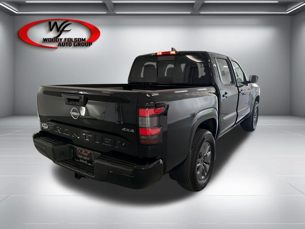 New 2027 Super Black Nissan Crew Cab SV image 6