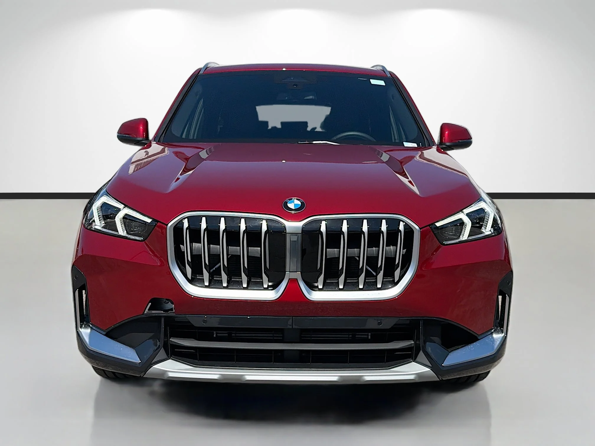 New 2026 Vegas Red Metallic BMW xDrive28i image 8