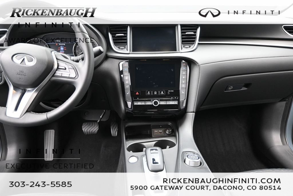 Certified Used 2023 Gray INFINITI LUXE image 15