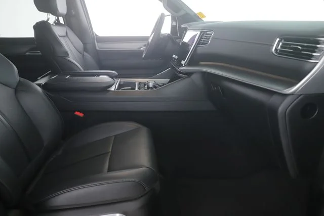 Used 2026 Gray Jeep Limited Altitude image 37