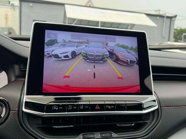 Used 2025 Red Jeep Trailhawk image 31